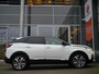 Peugeot 3008 1.2 PureTech GT Line | Achteruitrijcamera | Navigatie | Full led | 19 inch lichtmetalen velgen | Elektrisch te openen kofferbak | Cruise control | Climate control