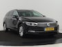 Volkswagen Passat 1.4 TSI Comfortline | Stoelverwarming | Trekhaak | Adaptive cruise | Navigatie | Parkeerhulp | Climate control | Bluetooth