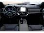 Volvo XC90 2.0 T8 Plug-in hybrid AWD Ultra Dark | Nappa Leder met ventilatie Blond | Trekhaak | Headup display | Panoramadak | Preconditioning | Driver Awareness | Driver Assistance | Getinte ramen | 22 Inch | Bowers & Wilkins | Visual Park Assist | 6,4KW Boordlader | One Pedal Drive | Google Maps | Google Assistant | Verwarmbare voorstoelen | Stoelverwarming achter | 4-Zone airco | Full Led