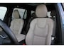 Volvo XC90 2.0 T8 Plug-in hybrid AWD Ultra Dark | Nappa Leder met ventilatie Blond | Trekhaak | Headup display | Panoramadak | Preconditioning | Driver Awareness | Driver Assistance | Getinte ramen | 22 Inch | Bowers & Wilkins | Visual Park Assist | 6,4KW Boordlader | One Pedal Drive | Google Maps | Google Assistant | Verwarmbare voorstoelen | Stoelverwarming achter | 4-Zone airco | Full Led