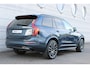 Volvo XC90 2.0 T8 Plug-in hybrid AWD Ultra Dark | Nappa Leder met ventilatie Blond | Trekhaak | Headup display | Panoramadak | Preconditioning | Driver Awareness | Driver Assistance | Getinte ramen | 22 Inch | Bowers & Wilkins | Visual Park Assist | 6,4KW Boordlader | One Pedal Drive | Google Maps | Google Assistant | Verwarmbare voorstoelen | Stoelverwarming achter | 4-Zone airco | Full Led