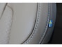 Volvo V90 2.0 T6 Plug-in hybrid AWD Ultra Dark | Nappa Leder met ventilatie Charcoal/Amber | Trekhaak | Headup display | Panoramadak | Preconditioning | Stoelmassage | Driver Awareness | Driver Assistance | Getinte ramen | 22 Inch | Premium Audio by Harman Kardon | Visual Park Assist | Google Maps | Google Assistant | Verwarmbare voorstoelen | Stoelverwarming achter | 4-Zone airco | Matrix Led