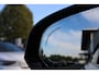 Volvo V90 2.0 T6 Plug-in hybrid AWD Ultra Dark | Nappa Leder met ventilatie Charcoal/Amber | Trekhaak | Headup display | Panoramadak | Preconditioning | Stoelmassage | Driver Awareness | Driver Assistance | Getinte ramen | 22 Inch | Premium Audio by Harman Kardon | Visual Park Assist | Google Maps | Google Assistant | Verwarmbare voorstoelen | Stoelverwarming achter | 4-Zone airco | Matrix Led