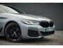 BMW 5-Serie Touring 530i High Executive / M-Pakket / Pano / HUD / Trekhaak / Incl BTW / Laser