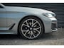 BMW 5-Serie Touring 530i High Executive / M-Pakket / Pano / HUD / Trekhaak / Incl BTW / Laser