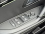 Peugeot 208 GT 1.2 PureTech 100PK EAT8 Automaat Panoramadak, Navigatie, Achteruitrijcamera, Parkeersensoren, Apple Carplay, Android Auto