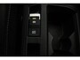 Volkswagen T-Roc R-Line Edition 1.5 TSI 150pk DSG Automaat Trekhaak, Panoramadak, Beats audio, Adaptive cruise control, Achteruitrijcamera, Black Style, LED matrix koplampen