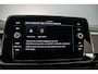Volkswagen T-Roc R-Line Edition 1.5 TSI 150pk DSG Automaat Trekhaak, Panoramadak, Beats audio, Adaptive cruise control, Achteruitrijcamera, Black Style, LED matrix koplampen