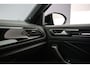 Volkswagen T-Roc R-Line Edition 1.5 TSI 150pk DSG Automaat Trekhaak, Panoramadak, Beats audio, Adaptive cruise control, Achteruitrijcamera, Black Style, LED matrix koplampen