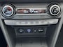 Hyundai Kona 1.6 GDI HEV Premium Luxe uitvoering | Open Dak |Stoel ventilatie | Rijklaar prijs!