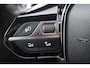 Peugeot 3008 1.6 e-THP Blue Lease Premium Navigatie, Cruise control, Camera, Trekhaak, Lichtmetalen wielen
