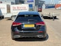 Mercedes-Benz A-klasse 180 d AMG | Widescreen | Camera | Sfeer | Carplay