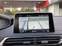 Peugeot 3008 1.2 PureTech Blue Lease Executive | Apple carplay/Android auto | Navigatie | Trekhaak | Dakrails | Cruise control | Climate control | Parkeersensoren achter |