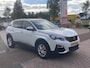 Peugeot 3008 1.2 PureTech Blue Lease Executive | Apple carplay/Android auto | Navigatie | Trekhaak | Dakrails | Cruise control | Climate control | Parkeersensoren achter |