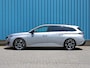 Peugeot 308 SW 1.2 136 pk Automaat Hybrid Allure | 10"scherm | AppleCarPlay/AndroidAuto | 17"LMV | Navigatie | Adaptive Cruise Control | Climate Control | 360'Camera | Keyless | Isofix | Privacy Glass |