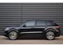 Porsche Cayenne 3.0 E-Hybrid 462pk | Panoramadak | Trekhaak | 360 Camera | Sport Chrono | Bose | Stuurverwarming | Luchtvering | Orig. NL |