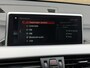 BMW X1 xDrive25e PHEV 55.000km! | M-pakket | Navigatie | Cruise control | Sportstoelen | Stoelverwarming | LED | DAB | PDC | 18 inch M-velgen | Elektrische achterklep | Volledig onderhouden