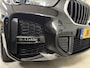 BMW X1 xDrive25e PHEV 55.000km! | M-pakket | Navigatie | Cruise control | Sportstoelen | Stoelverwarming | LED | DAB | PDC | 18 inch M-velgen | Elektrische achterklep | Volledig onderhouden