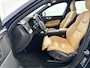 Volvo XC60 2.0 T5 Inscription | 19" | Panoramadak | Geventileerd Nappa leder | Head-up | Harman Kardon | Trekhaak | Elektr. verst. stoelen | Adaptieve cruise | BLIS | Keyless
