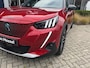 Peugeot e-2008 EV GT 50 kWh | Panoramisch schuifdak | Camera | Navigatie | 1 Fase