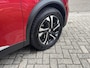 Peugeot e-2008 EV GT 50 kWh | Panoramisch schuifdak | Camera | Navigatie | 1 Fase