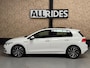 Volkswagen Golf 1.5 TSI Highline | Pano | Memory | IQ lights | Stoel-/Stuurverwarming | PDC