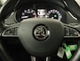 Skoda Octavia 1.0 TSI Ambition | 1e eigenaar | Stoelverwarming | Trekhaak | Verwarmde voorruit | DAB | Navigatie | Parkeerhulp | Climate control | Cruise control | Getint glas