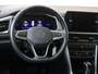 Volkswagen T-Roc 1.5 TSI Life Business | Trekhaak | Parkeersensoren | Stoelverwarming | CarPlay | Navigatie | Digital cockpit | Lane assist |