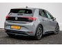 Volkswagen ID.3 First Plus 58 kWh Trekhaak/ Camera/ Stoelverwarming/ Full led/ Navigatie/ Carplay/ 19" Lmv