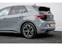 Volkswagen ID.3 First Plus 58 kWh Trekhaak/ Camera/ Stoelverwarming/ Full led/ Navigatie/ Carplay/ 19" Lmv