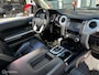 Toyota Tundra 5.7 V8 Crewmax