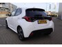 Toyota Yaris 1.5 HYBRID DYNAMIC APPLE/ANDROID STOEL+STUURVERWARMING LM-VELGEN CAMERA AD-CRUISE