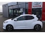 Toyota Yaris 1.5 HYBRID DYNAMIC APPLE/ANDROID STOEL+STUURVERWARMING LM-VELGEN CAMERA AD-CRUISE