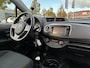 Toyota Yaris 1.0 VVT-i 5-DEURS ASPIRATION CLIMA NAVI TREKHAAK BLUETOOTH CAMERA LM-VELGEN ALL-SEASONS RADIO/CD-SPELER NL-AUTO DEALER-ONDERHOUDEN