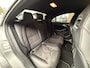 Mercedes-Benz CLA 180 Ambition AMG-Line 18Inch / Sportstoelen / Navi / Telefoon