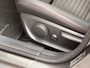 Mercedes-Benz CLA 180 Ambition AMG-Line 18Inch / Sportstoelen / Navi / Telefoon