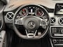 Mercedes-Benz CLA 180 Ambition AMG-Line 18Inch / Sportstoelen / Navi / Telefoon