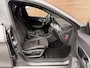Mercedes-Benz CLA 180 Ambition AMG-Line 18Inch / Sportstoelen / Navi / Telefoon