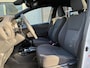 Toyota Yaris 1.5 HYBRID BI-TONE NAVI PARK-SENSOREN CLIMA CRUISE BLUETOOTH KEYLESS CAMERA