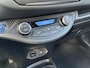 Toyota Yaris 1.5 HYBRID BI-TONE NAVI PARK-SENSOREN CLIMA CRUISE BLUETOOTH KEYLESS CAMERA