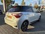 Toyota Yaris 1.5 HYBRID BI-TONE NAVI PARK-SENSOREN CLIMA CRUISE BLUETOOTH KEYLESS CAMERA