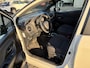 Toyota Yaris 1.5 HYBRID BI-TONE NAVI PARK-SENSOREN CLIMA CRUISE BLUETOOTH KEYLESS CAMERA