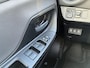Toyota Yaris 1.5 HYBRID BI-TONE NAVI PARK-SENSOREN CLIMA CRUISE BLUETOOTH KEYLESS CAMERA