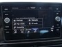 Volkswagen T-Roc 1.5 TSI R-Line | Trekhaak afneembaar | Achteruitrijcamera | Keyless | Matrix LED | Black style | Stoelverwarming |
