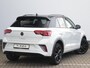 Volkswagen T-Roc 1.5 TSI R-Line | Trekhaak afneembaar | Achteruitrijcamera | Keyless | Matrix LED | Black style | Stoelverwarming |
