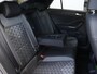 Volkswagen T-Roc 1.5 TSI R-Line | Trekhaak afneembaar | Achteruitrijcamera | Keyless | Matrix LED | Black style | Stoelverwarming |