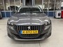 Peugeot 208 1.2 PureTech 75pk Allure Pack | Apple carplay / Android auto | Navigatie | climate control | Camera | 3-D cockpit | LM Velgen | NAP | Rijklaar prijs!