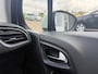 Citroën C3 1.0 PureTech Collection 5 drs met parkeersensoren en trekhaak en bluetooth telefoon / media en cruise controle