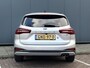 Ford Focus Wagon 1.0 EcoBoost Hybrid Active Style | Apple-Android | Parkeercamera | Dodehoekbewaking