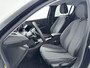 Peugeot 208 100 pk Automaat Hybrid Allure | Navigatie | Carplay | Parkeersensoren Voor + Achter |